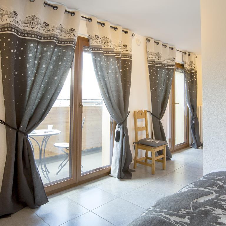 Hotel De Charme La Poste Anzère Esterno foto